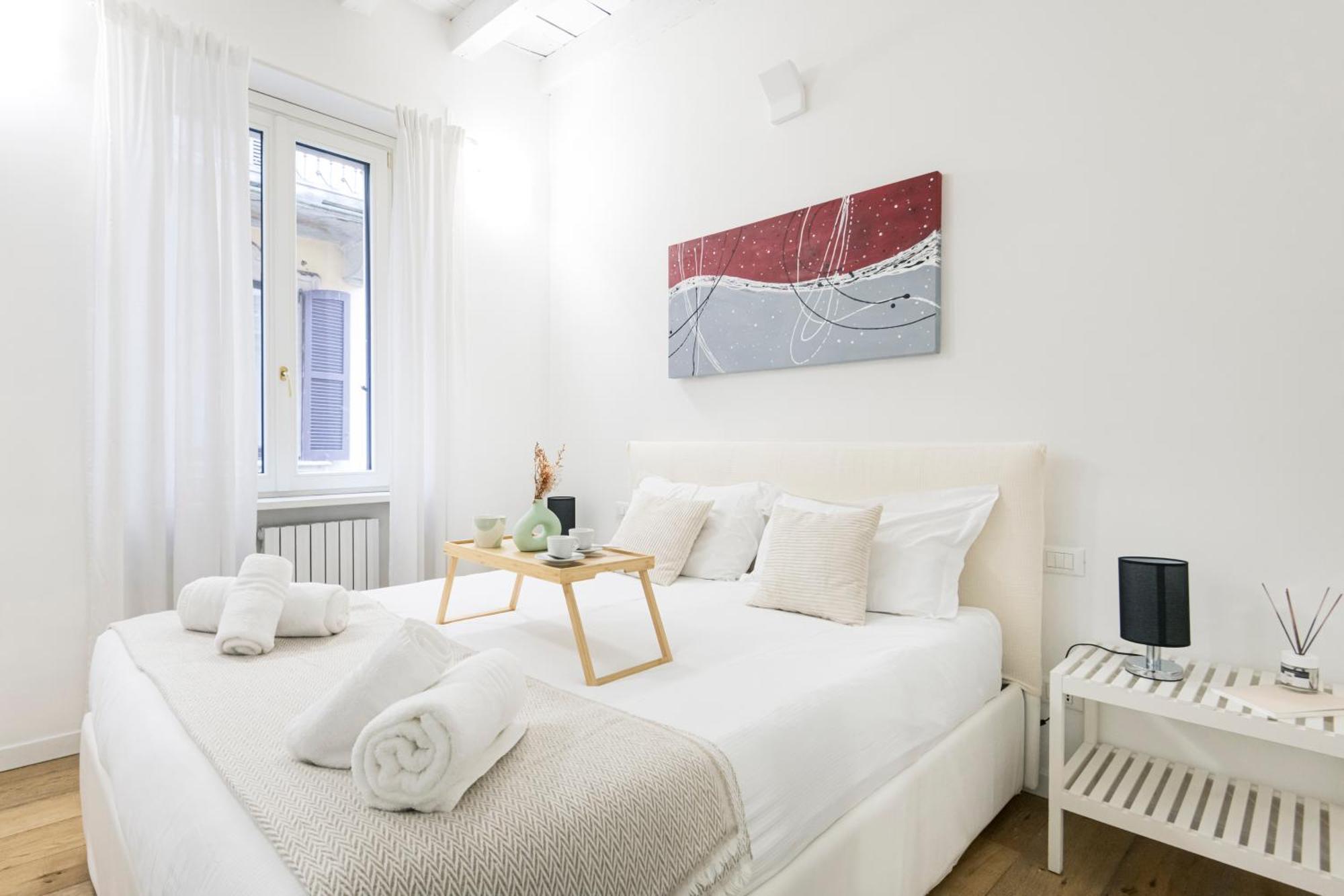 Amazing, New & Fully Furnished Studio In Duomo 밀라노 외부 사진