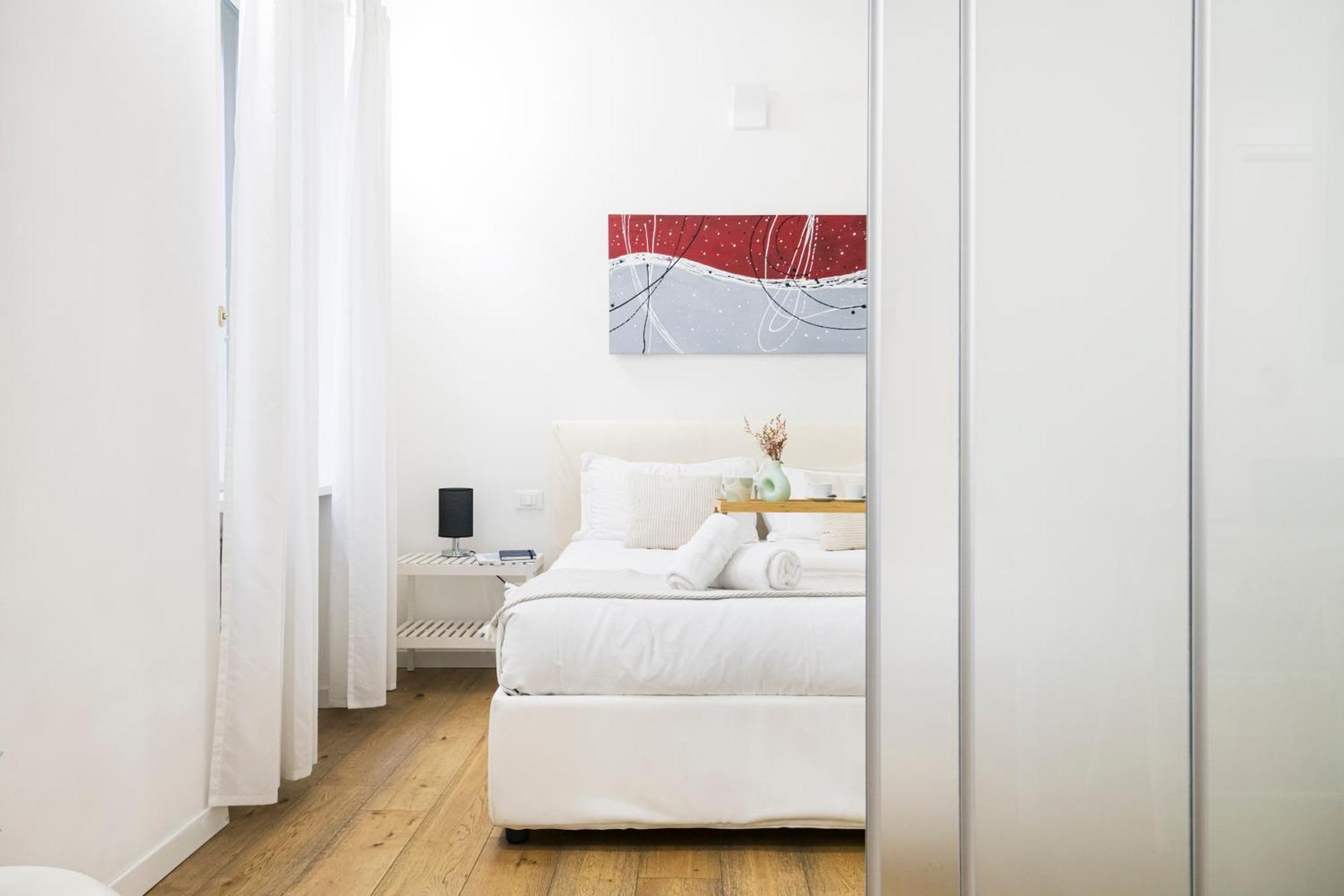 Amazing, New & Fully Furnished Studio In Duomo 밀라노 외부 사진