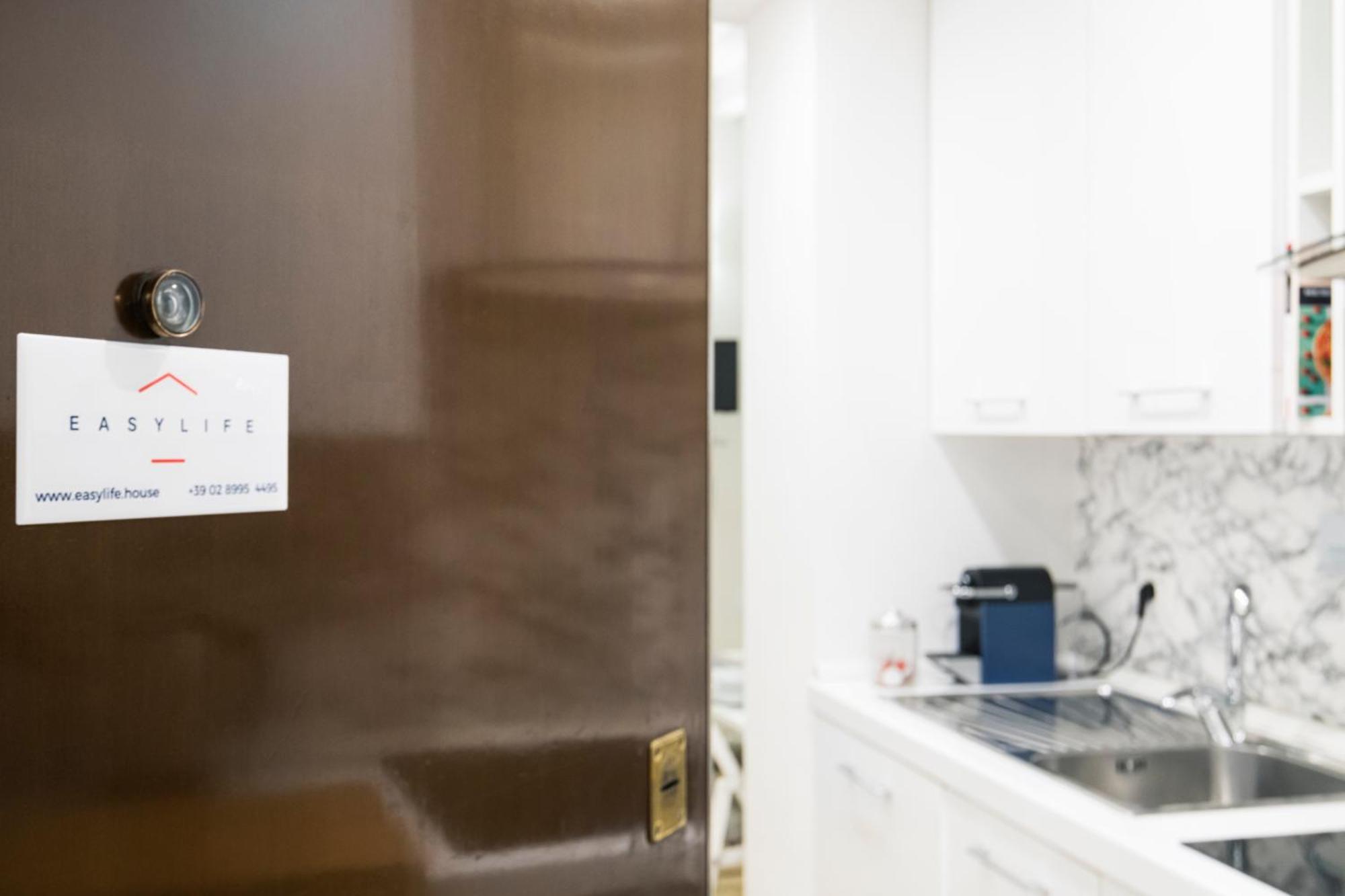 Amazing, New & Fully Furnished Studio In Duomo 밀라노 외부 사진